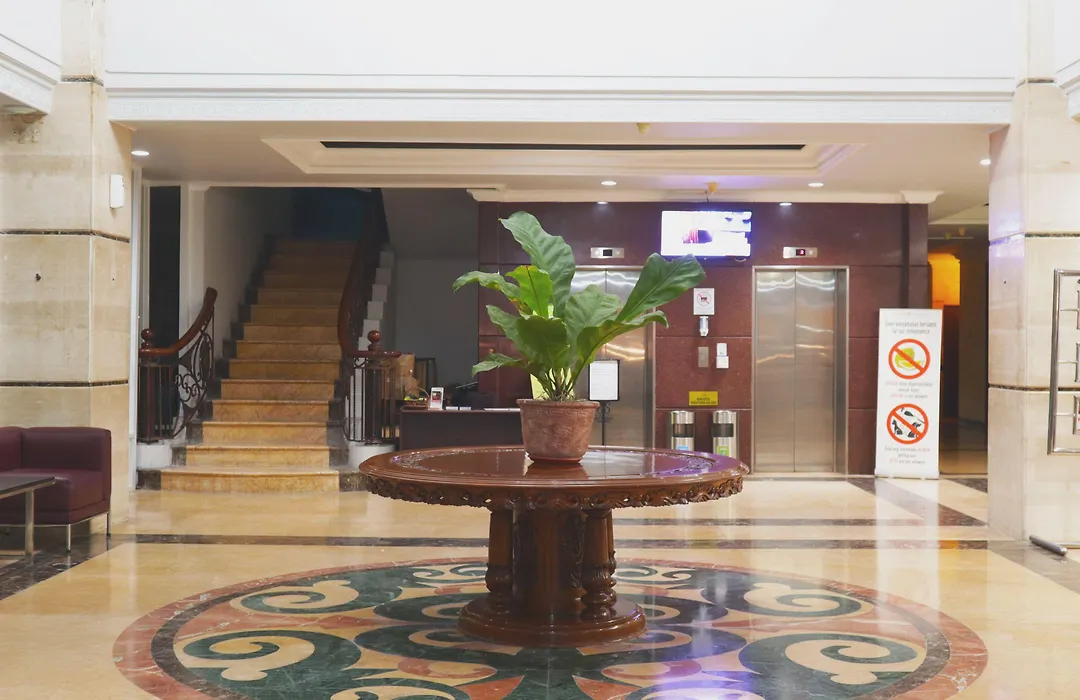 Grand Victoria Hotel-1